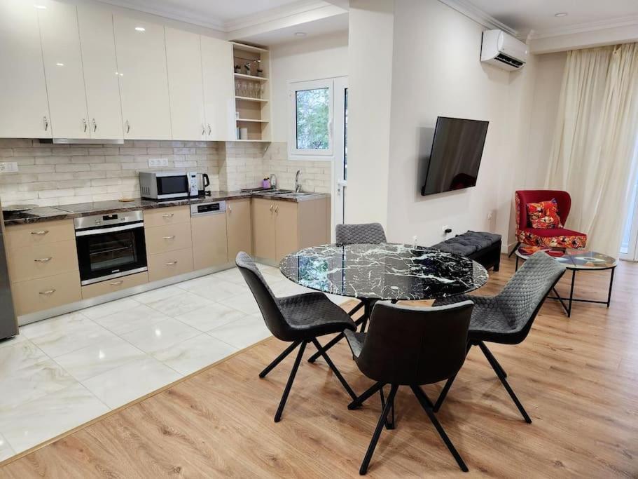 Kallithea's Luxury Vipgreece Athen