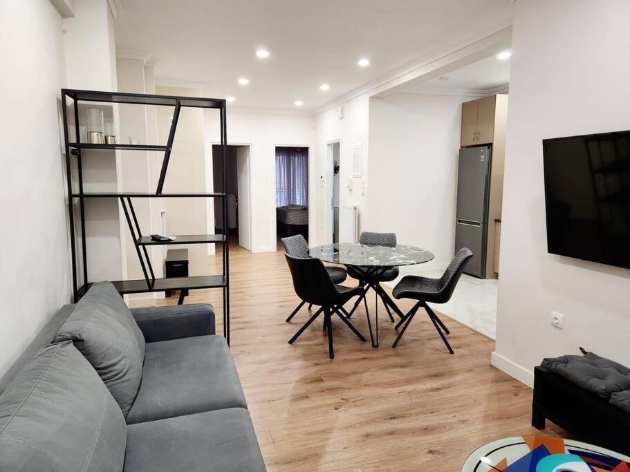 Kallithea's Luxury Vipgreece Apartment Athen